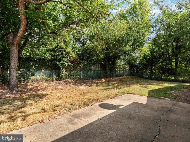 Building Photo - 4405 Manor Hall Ln