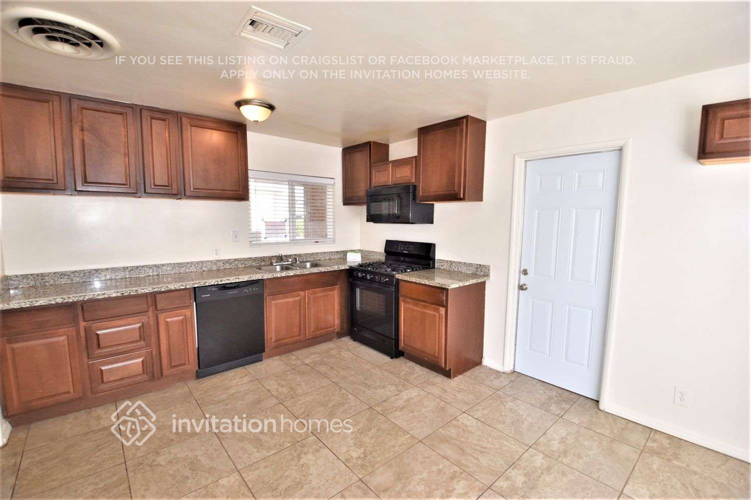 Building Photo - 14357 Herron St