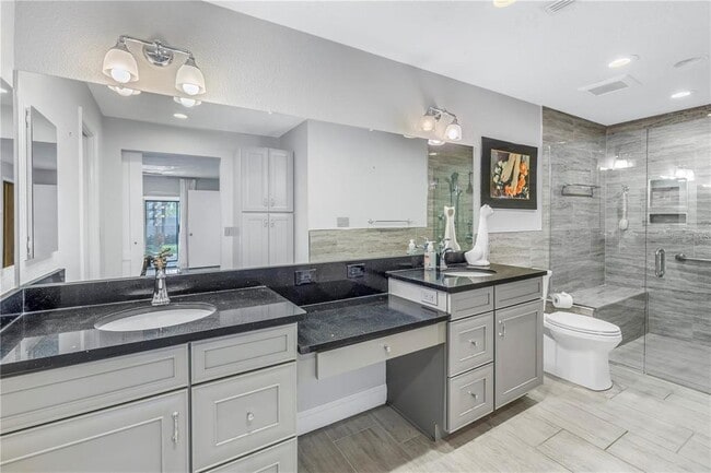 Building Photo - 10073 S Yacht Club Dr
