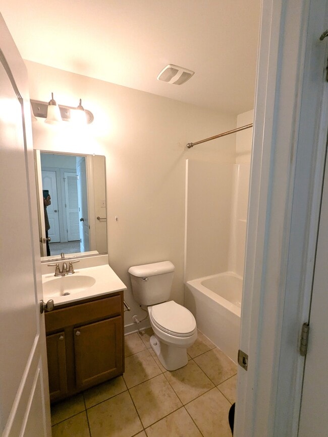 Building Photo - 208 Lewis Burwell Pl
