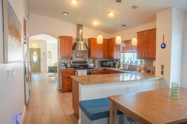 Building Photo - 20875 NW 20th St