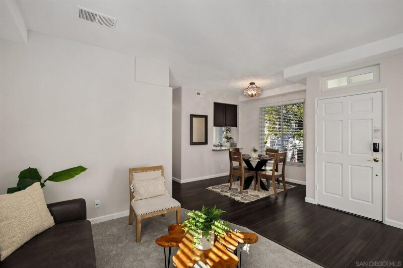 Building Photo - 2395 Rancho Del Oro Rd