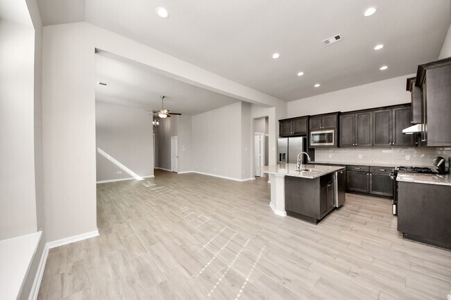 Building Photo - 17409 Turtleweed Ln