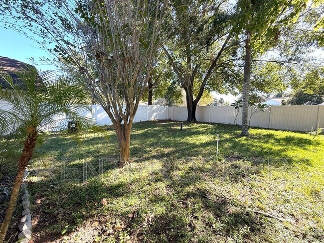 Building Photo - 3502 Exeter Ct