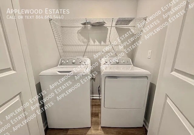 Building Photo - 1265 Forestbrook Ln