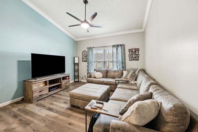 Building Photo - Coastal Condo Living in Gated Fernandina B...