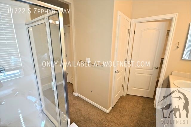 Building Photo - No Security Deposit Option! Amazing 3 Bedr...