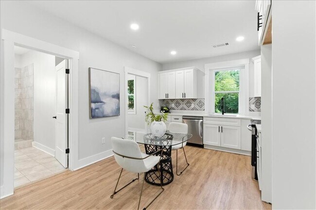 Building Photo - 1441 Ezra Church Dr NW