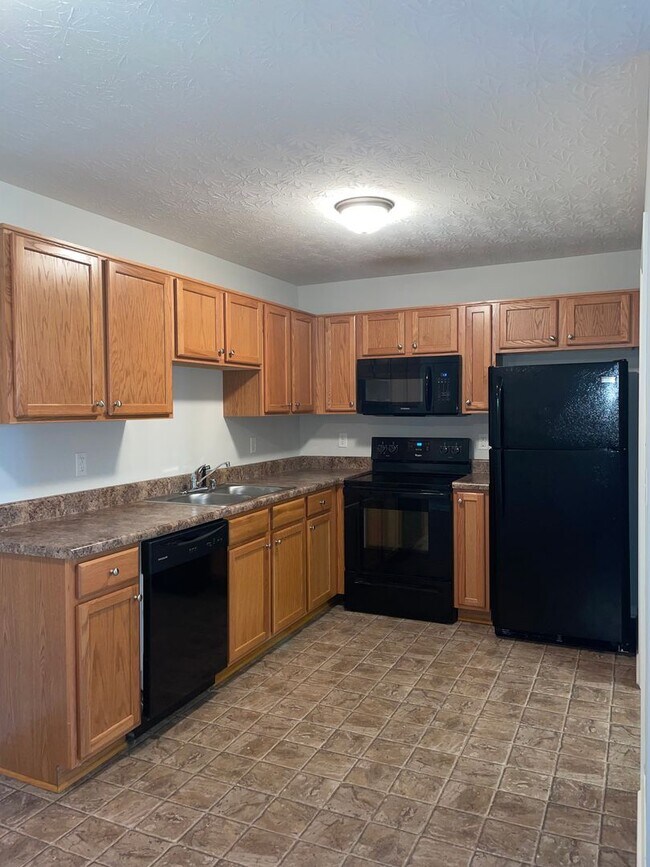 Building Photo - Upper Stone Apartments