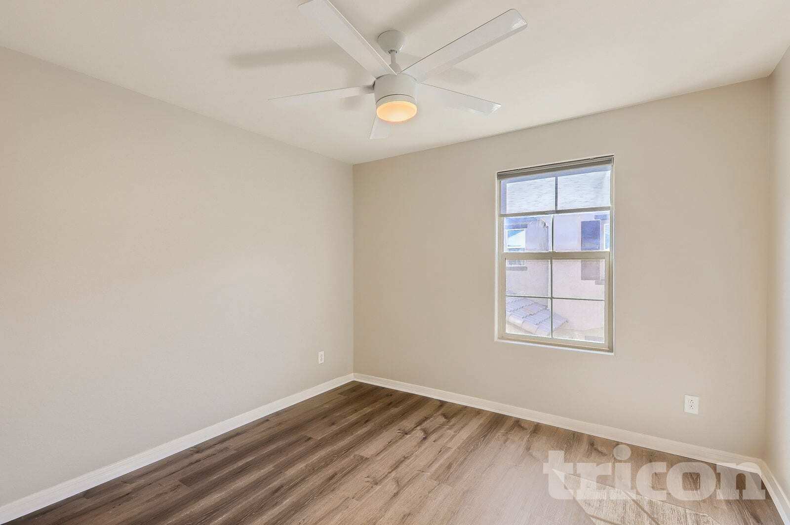 Building Photo - 11641 N 165th Ln