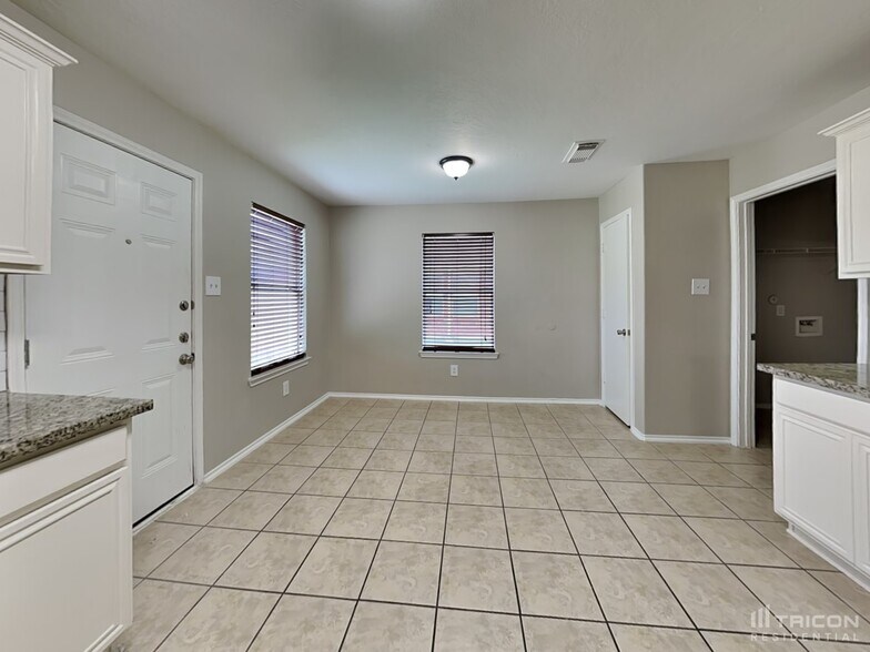 Building Photo - 13123 Sandhill Park Ln