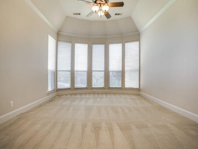 Building Photo - 1641 McGee Ln