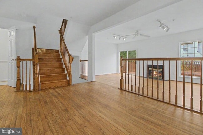 Building Photo - 3008 Beaver Creek Rd