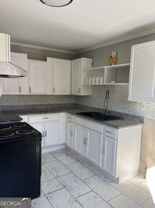 Building Photo - 468 Morgan Pl