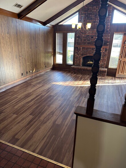 Building Photo - 117 Reservation Dr