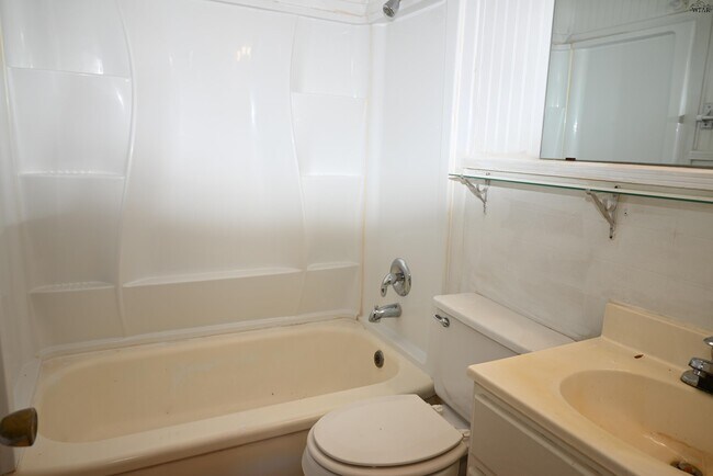 Building Photo - 3402 Grant St