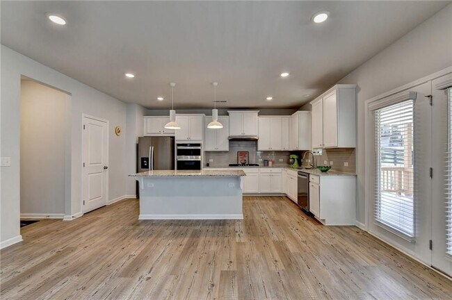 Building Photo - 3828 Amicus Dr