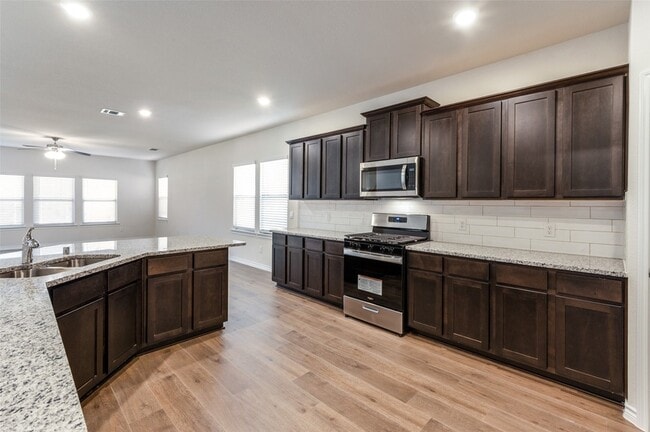 Building Photo - 7221 Headingham Wy