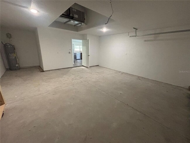 Building Photo - 6589 N Bedstrow Blvd