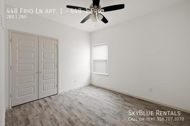 Building Photo - 448 Frio Ln