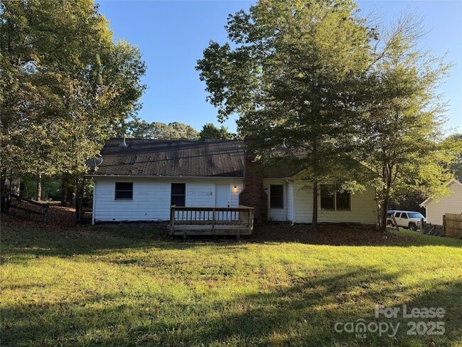 Building Photo - 12800 Levins Hall Rd