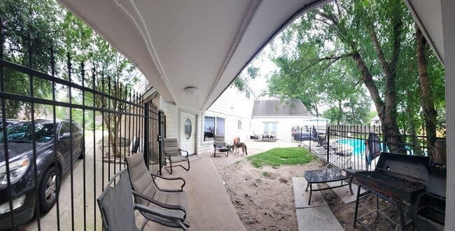 Building Photo - 3522 Kennonview Dr