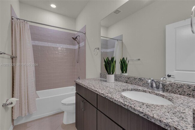 Building Photo - 4810 Eucalyptus Dr