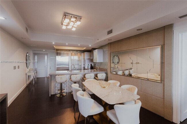 Building Photo - 18201 Collins Ave