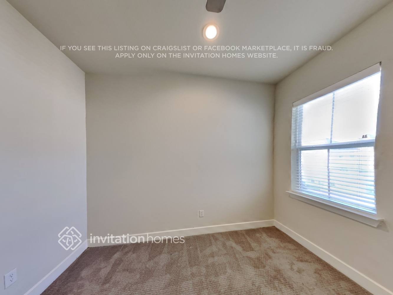 Building Photo - 10446 Executive Lake Dr