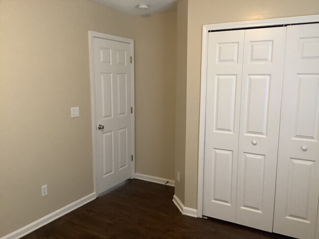 Building Photo - 7313 US Open Blvd