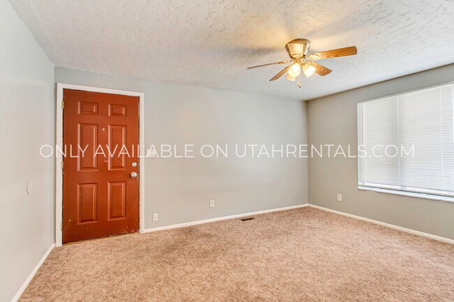 Building Photo - 767 E 1400 S