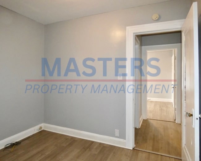 Building Photo - 1133 Parkside Blvd