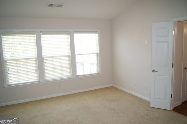 Building Photo - 3017 Deerborne Ct