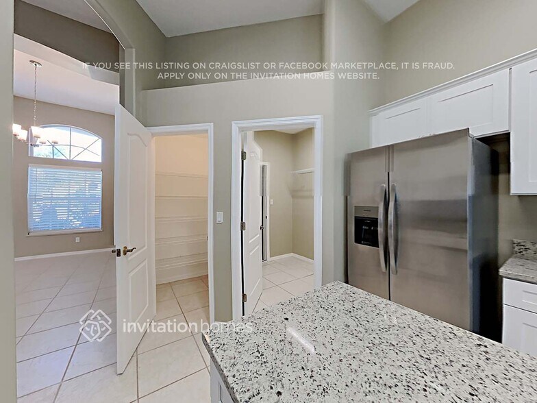 Building Photo - 2241 Brightwood Cir