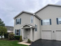 Building Photo - 1350 Orleans Dr