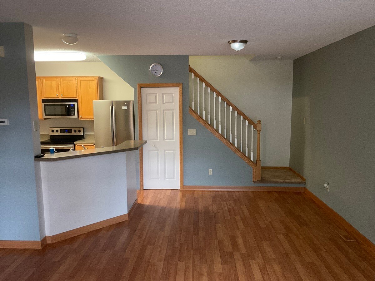 Building Photo - 1891 Bluestem Ln