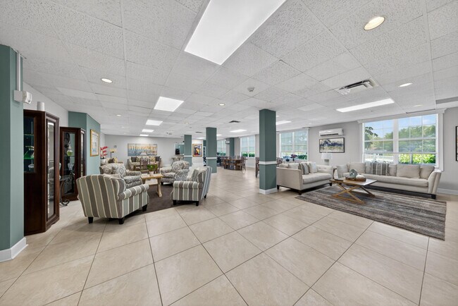 Building Photo - 2851 S Ocean Blvd