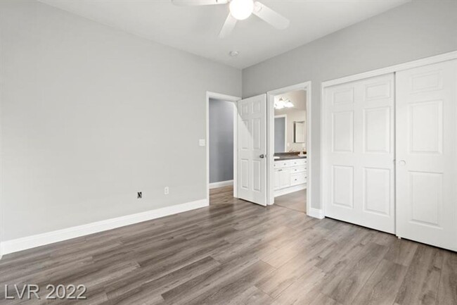 Building Photo - Recently remodeled 5 BEDROOMs/4 bathrooms,...