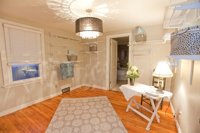 Building Photo - 6425 Arthur Ave