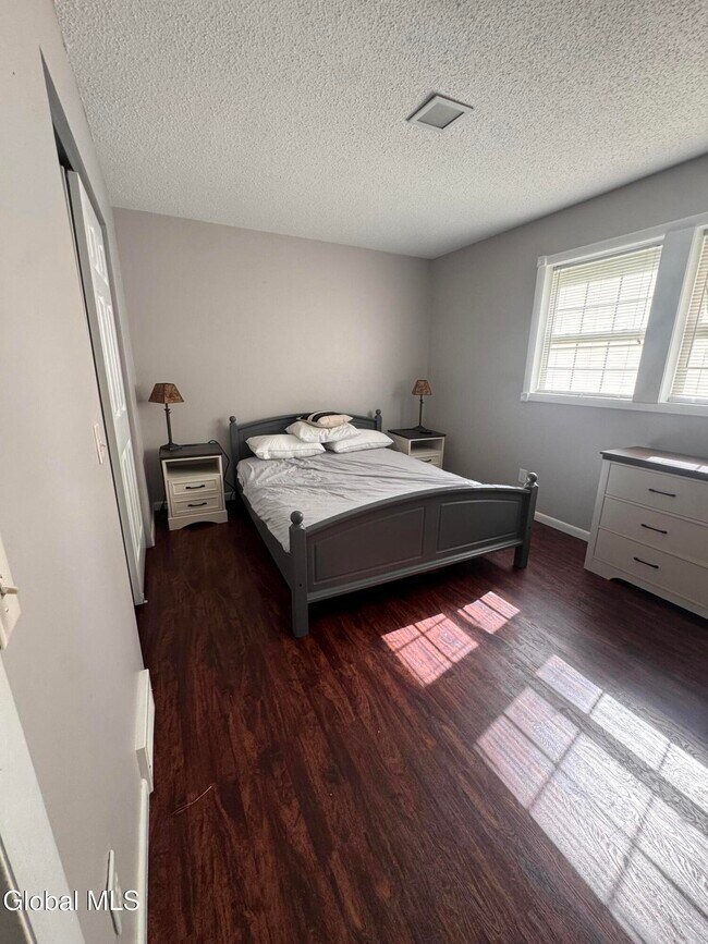 Building Photo - 4259 NY-50
