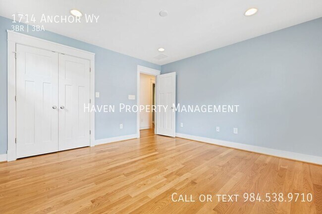 Building Photo - 1714 Anchor Wy