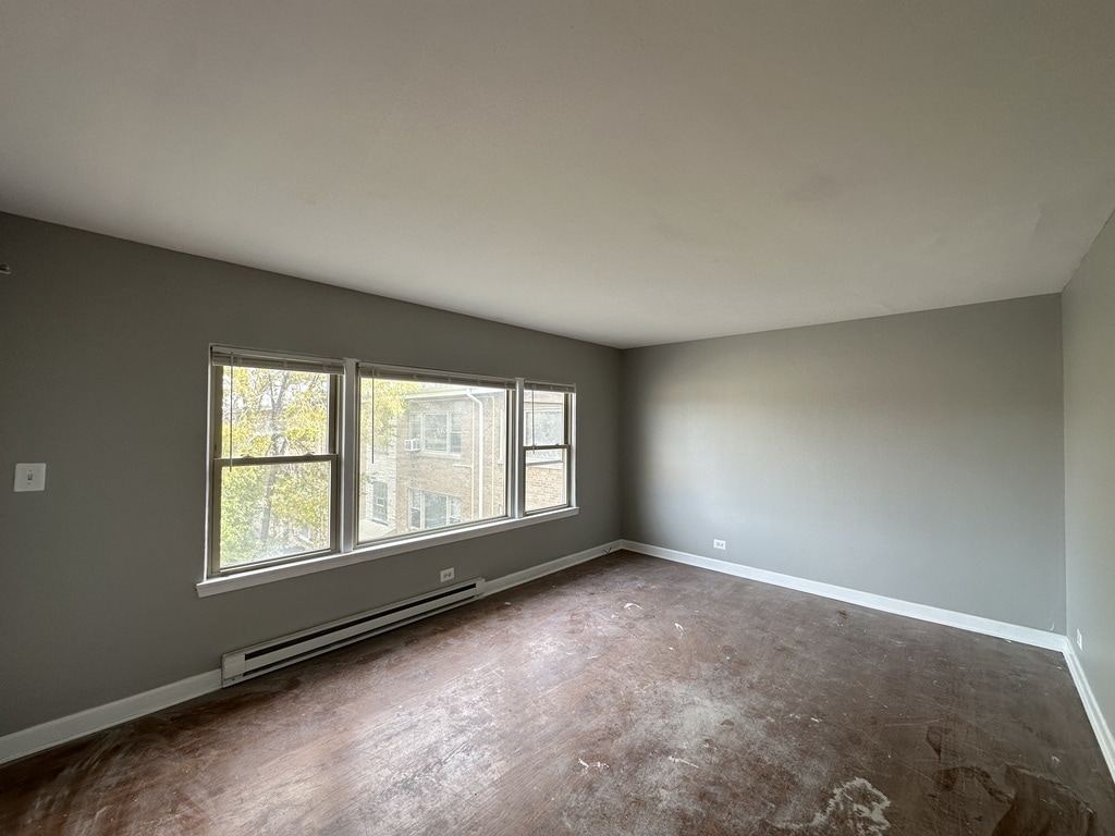 Building Photo - 7632 N Milwaukee Ave