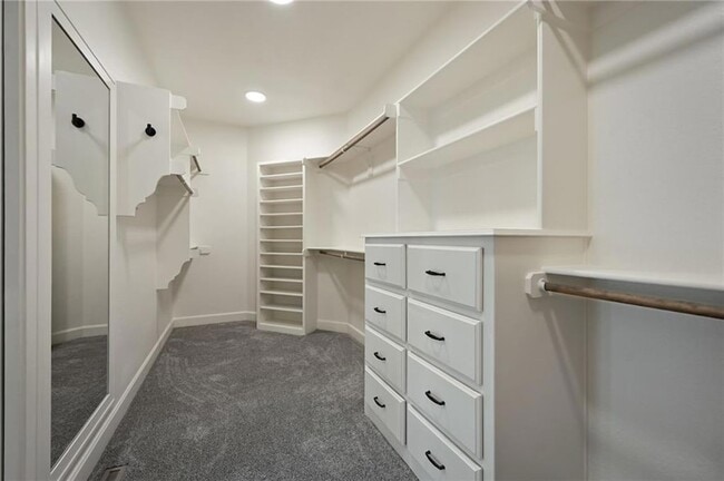 Building Photo - 15020 Falmouth Ct