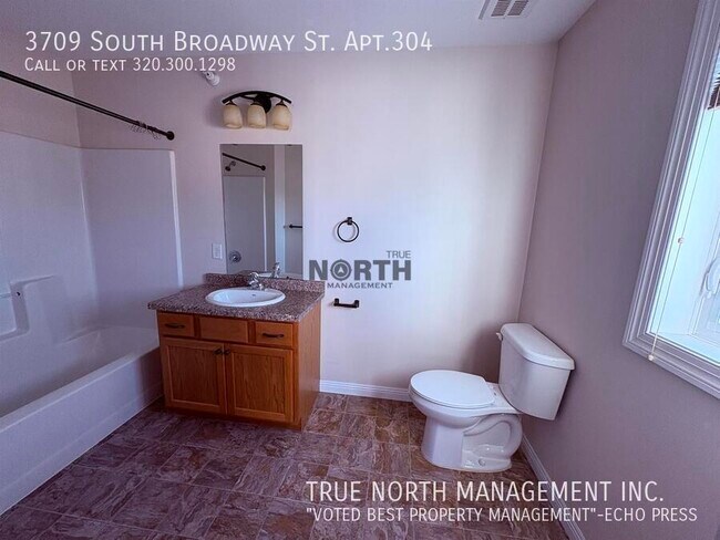 Building Photo - 3709 S Broadway St