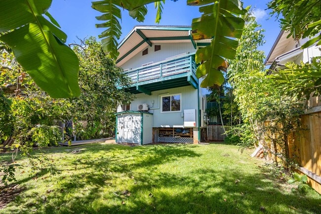 Building Photo - 59-018 Holawa St