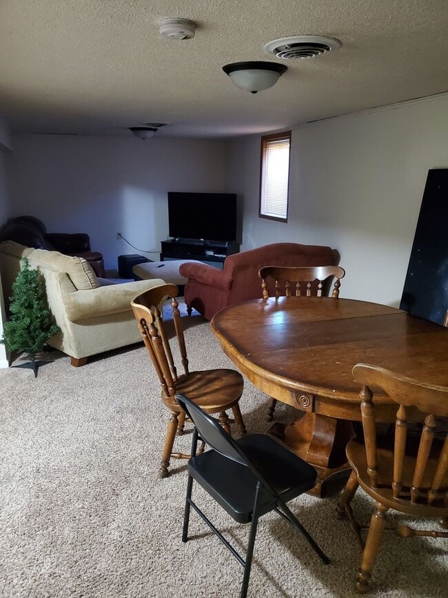 Building Photo - House Near NDSU!