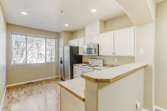 Building Photo - 14120 SW Barrows Rd