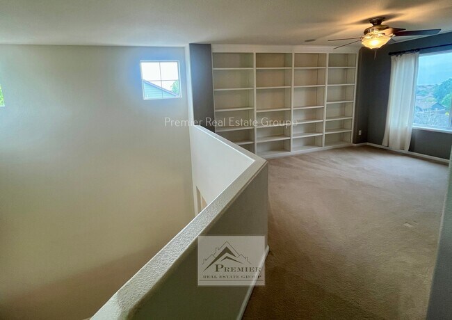 Building Photo - 7215 Edgebrook Dr