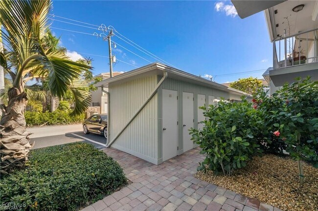 Building Photo - 503 Broad Ave S