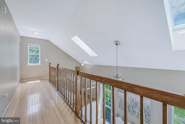 Building Photo - 30 Fenton Wood Dr